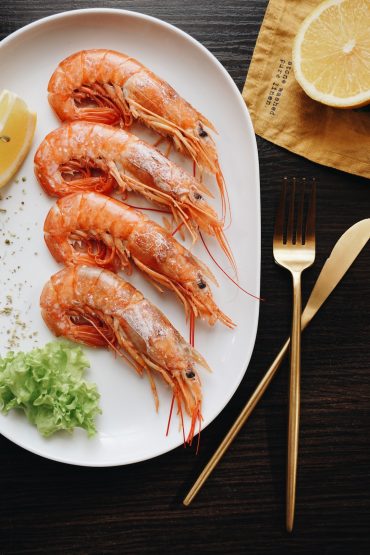 A arte de servir frutos do mar: dicas e etiqueta à mesa